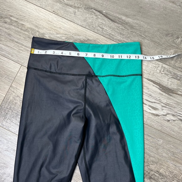 Zyia Jade River Stone Metallic Light N Tight Hi Rise Sz 8 - 10 Leggi… - Picture 5 of 9